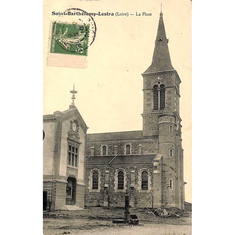 ABAO 42 - Loire [42] Saint-Barthélemy-Lestra - La Place.