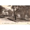 ABAO 38 - Isère [38] Urlage-les-Bains - Les Villas dans le Parc.