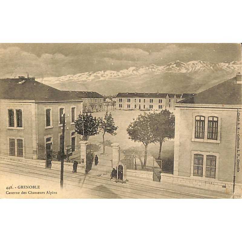 ABAO 38 - Isère [38] Grenoble - Caserne des Chasseurs Alpins.