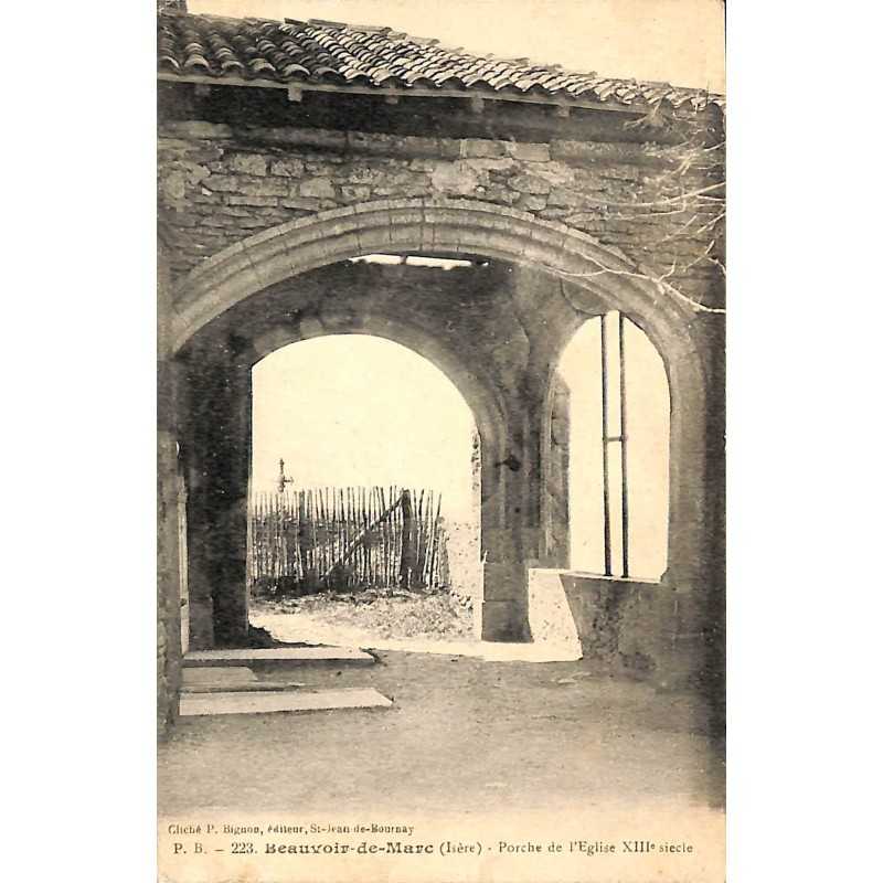 ABAO 38 - Isère [38] Beauvoir-de-Marc - Porche de l'Eglise XIIIe siècle.