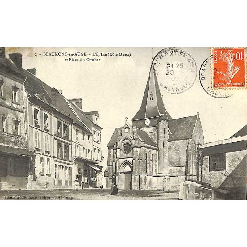 ABAO 14 - Calvados [14] Beaumont-en-Auge - L'Eglise (côté ouest) et Place du Crochet.
