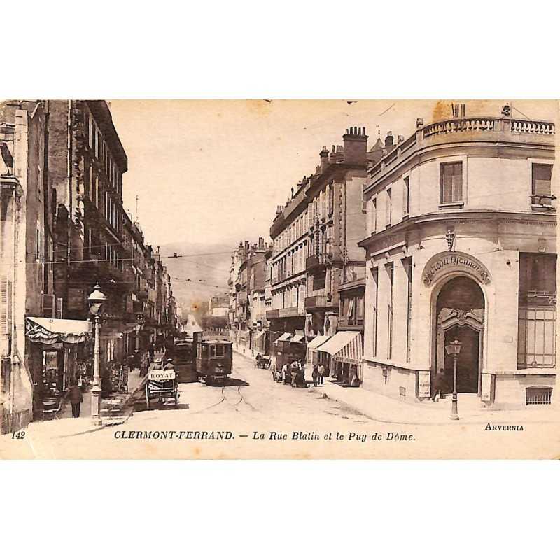 ABAO 63 - Puy-de-Dôme [63] Clermont-Ferrand - La Rue Blatin et le Puy de Dôme.