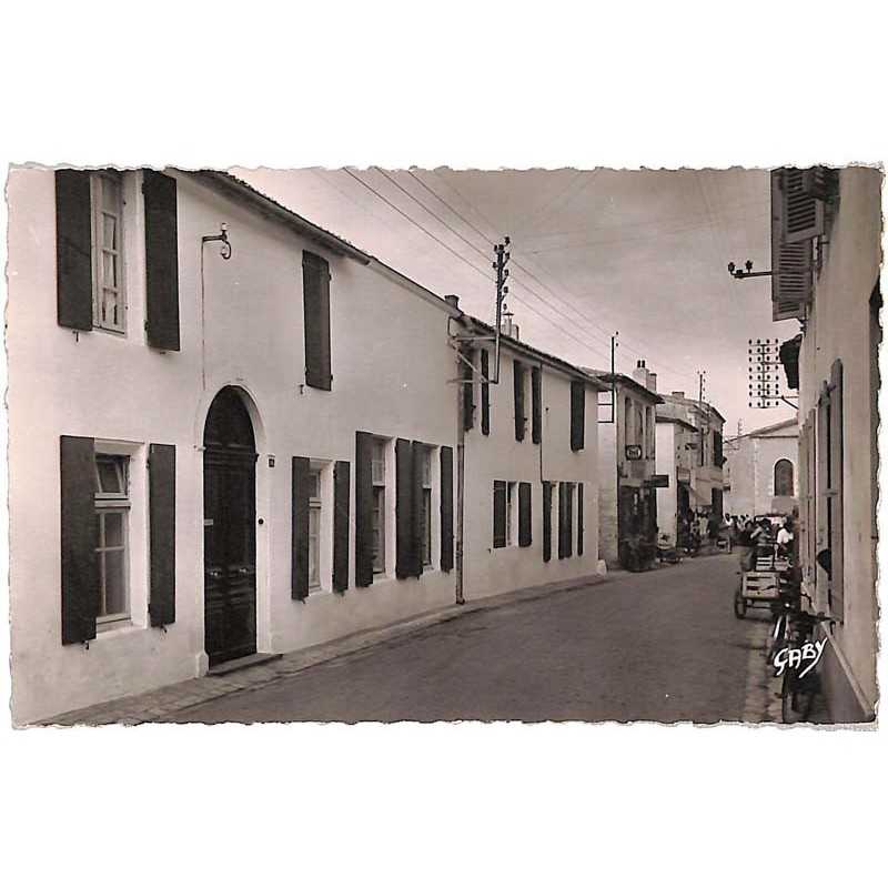 ABAO 17 - Charente-Maritime [17] Île de Ré - Le Bois. Le Clos Marin, rue de l'Eglise.