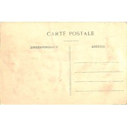 ABAO 69 - Rhône [69] Vaugneray - La Place un jour de marché.
