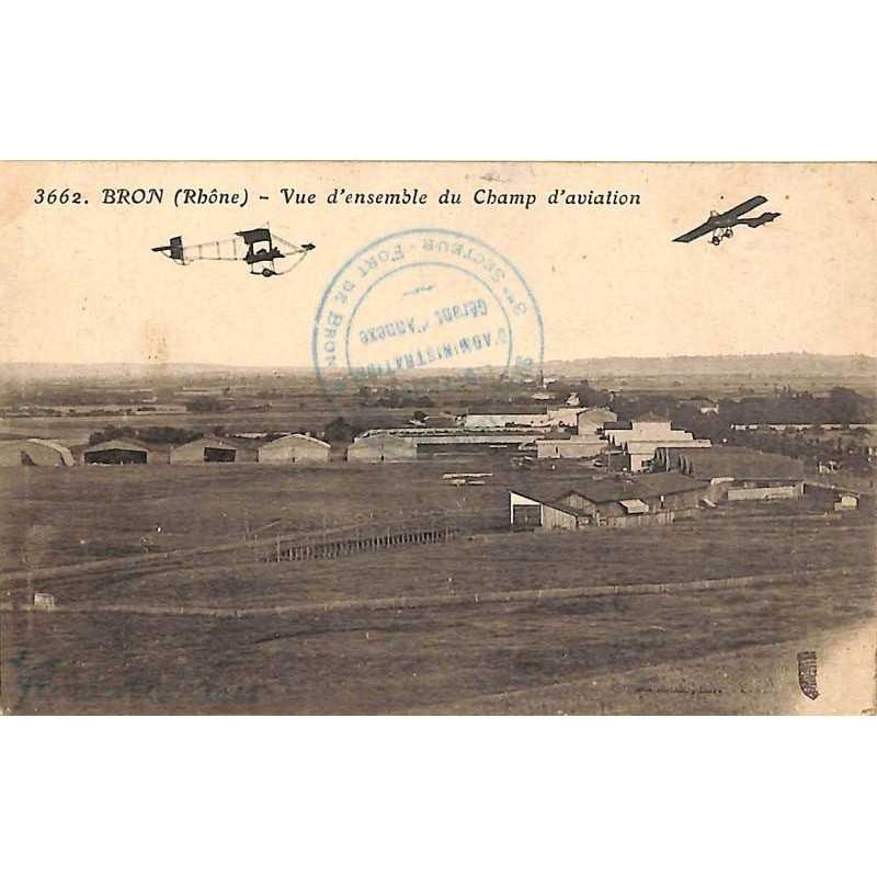 ABAO 69 - Rhône [69] Bron - Vue d'ensemble du Champ d'aviation.