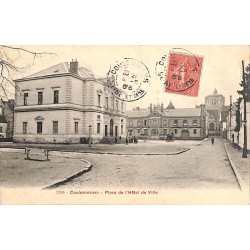ABAO 77 - Seine-et-Marne [77] Coulommiers - Place de l'Hôtel de Ville.