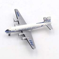 ABAO Aviation Hobby Master (1/200) Douglas DC-4. Pan American World Airways.