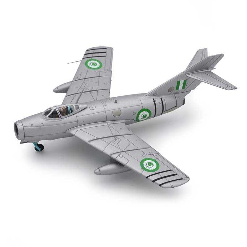 ABAO Aviation Hobby Master (1/72) World Mig-15 Series. Mig-15bis "Fagot" Early Soviet Jet Fighter.