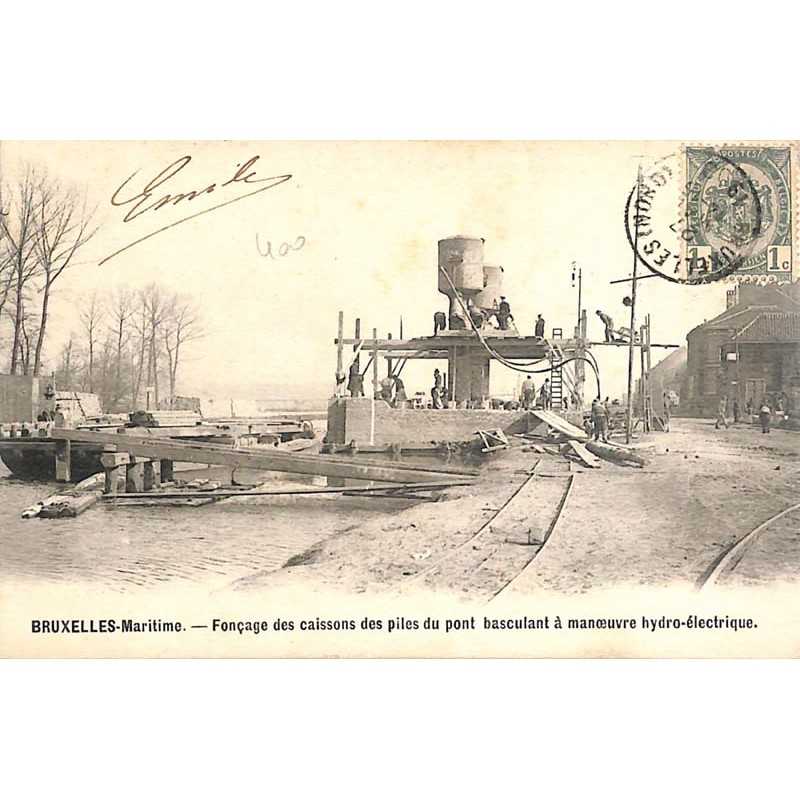 abao.be•Bruxelles•Bruxelles-Maritime - Fonçage des caissons des piles du pont basculant à manoeuvre hydro-électrique.•