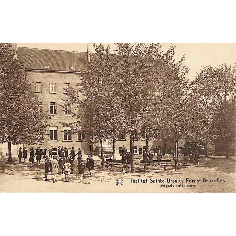 ABAO Bruxelles Forest - Institut Sainte-Ursule. Façade intérieure.