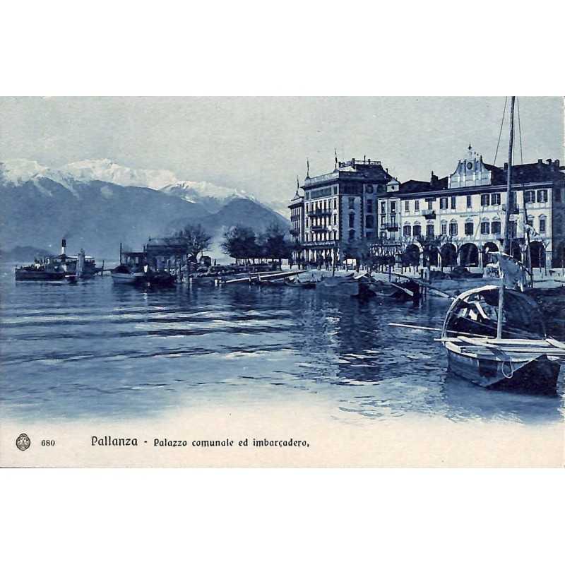 ABAO Italie Verbania - Pallanza. Palazzo comunale ed imarçadero.