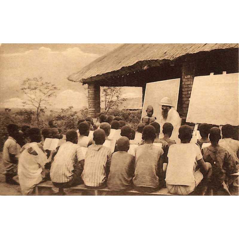 ABAO Congo Mission des T.R. Pères Récollets - Classe en plein Air.