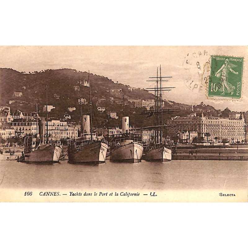 ABAO 06 - Alpes Maritimes [06] Cannes - Yachts dans le Port et la Californie.