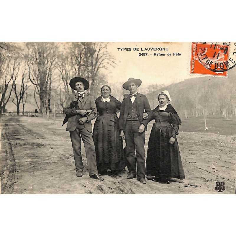ABAO 63 - Puy-de-Dôme [63] Types de l'Auvergne - Retour de Fête.
