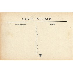 ABAO 63 - Puy-de-Dôme [63] Montferrand - Rue de la Fontaine et l'Eglise Notre-Dame.