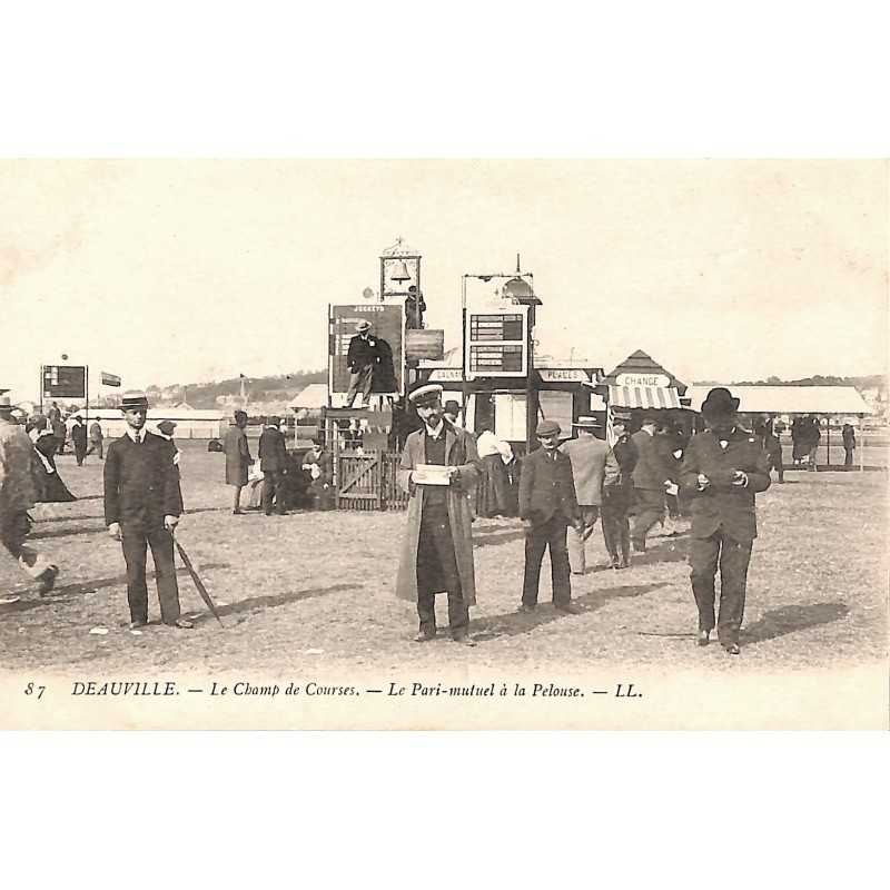 ABAO 14 - Calvados [14] Deauville - Le Champ de Courses. Le Pari mutuel à la Pelouse.