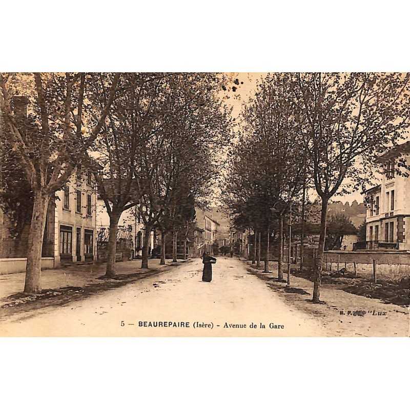 ABAO 38 - Isère [38] Beaurepaire - Avenue de la Gare.