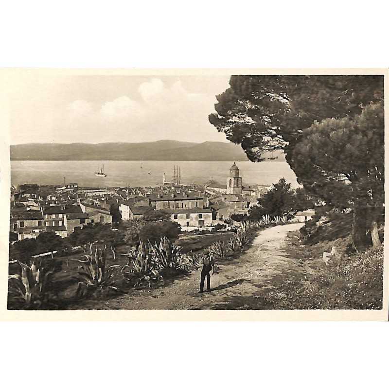 ABAO 83 - Var [83] Saint-Tropez - Vue Générale. Chemin de la Citadelle.