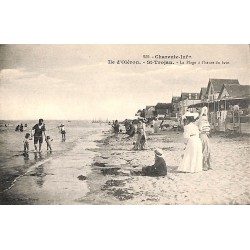ABAO 17 - Charente-Maritime [17] Ile d'Oléron - Saint-Trojan. La Plage à l'heure du bain.