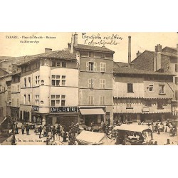 ABAO 69 - Rhône [69] Tarare - Place du Marché. Maisons du Moyen-Age.