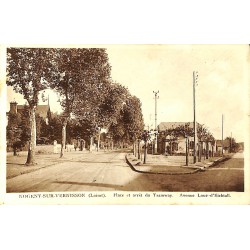 ABAO 45 - Loiret [45] Nogent-sur-Vernisson - Place et arrêt du Tramway. Avenue Louis d'Eichtall.
