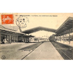 ABAO 45 - Loiret [45] Montargis - La Gare, vue intérieure des Quais.