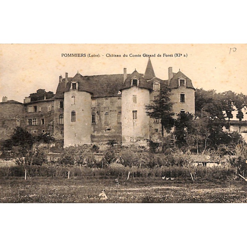 ABAO 42 - Loire [42] Pommiers - Château du Comte Gérard de Forez.