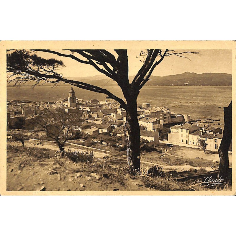 ABAO 83 - Var [83] Saint-Tropez - Panorama, vu de la Citadelle.