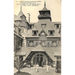 ABAO 14 - Calvados [14] Deauville -Pavillon d'Entrée de la Cour principale du "Normandy-Hôtel".
