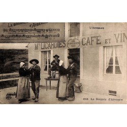 ABAO 63 - Puy-de-Dôme [63] La Bourrée d'Auvergne. Au Bon Buveur, Café Maison Licardies.
