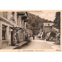 ABAO 63 - Puy-de-Dôme [63] Saint-Nectaire - Rue des Thermes.