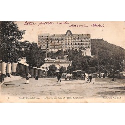 ABAO 63 - Puy-de-Dôme [63] Châtel-Guyon - L'Entrée du Parc et l'Hôtel Continental.