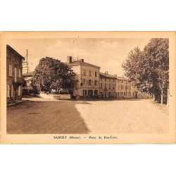 ABAO 69 - Rhône [69] Sarcey - Place du Bon-Coin.