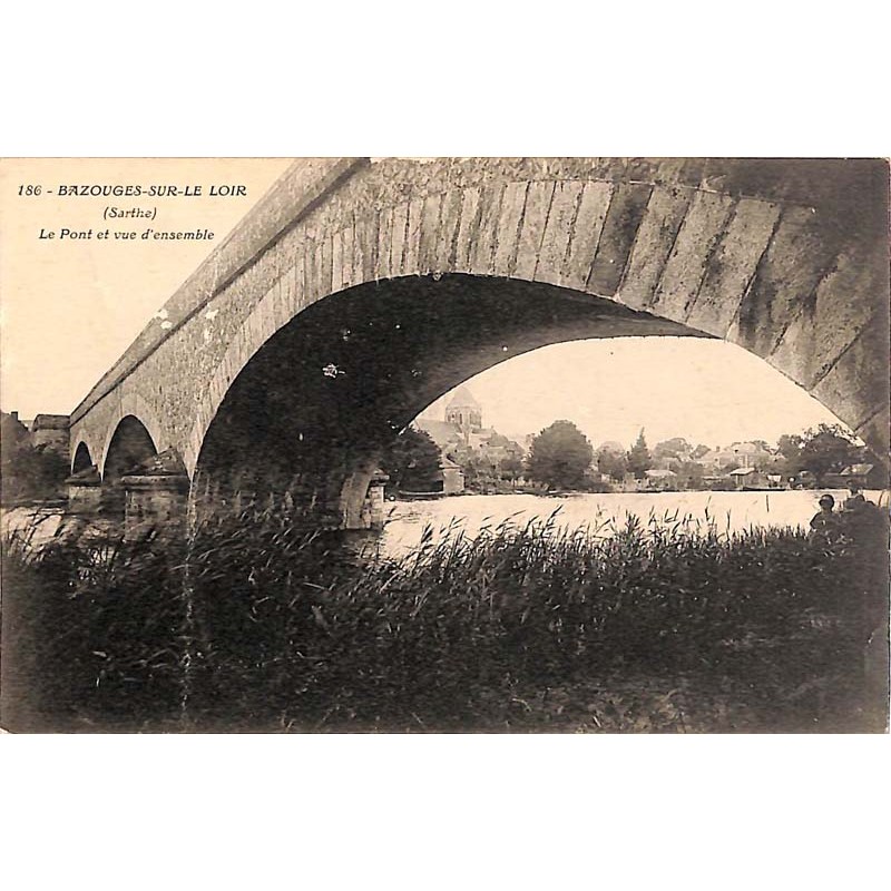 ABAO 72 - Sarthe [72] Bazougues-sur-le-loir - Le Pont et vue d'ensemble.