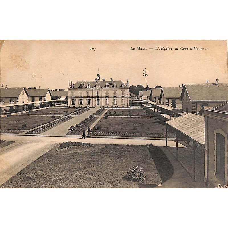 ABAO 72 - Sarthe [72] Le Mans - L'Hôpital, la cour d'Honneur.