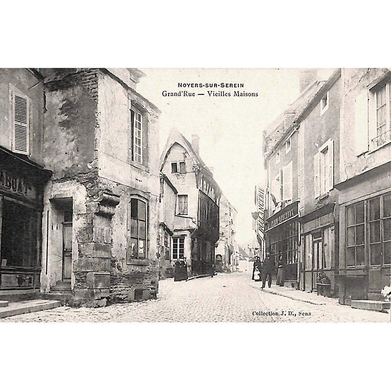 ABAO 89 - Yonne [89] Noyers-sur-Serein - Grand'Rue, vieilles maisons.
