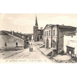 ABAO 88 - Vosges [88] Martigny-les-Bains - La Place de l'Eglise.