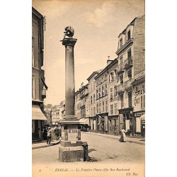 ABAO 88 - Vosges [88] Epinal - La Fontaine Pinau et la Rue Ruaménil.