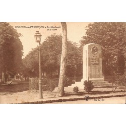 ABAO 45 - Loiret [45] Nogent-sur-Vernisson - Le Monument et la Gare.