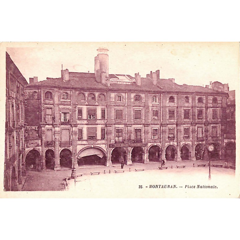 ABAO 82 - Tarn-et-Garonne [82] Montauban - Place Nationale.
