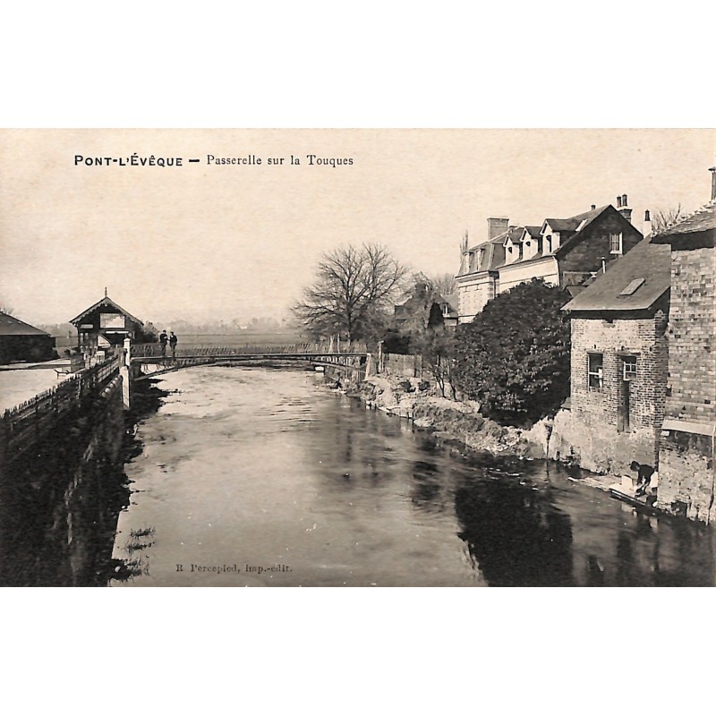 ABAO 14 - Calvados [14] Pont-l'Evêque - Passerelle sur la Touques.